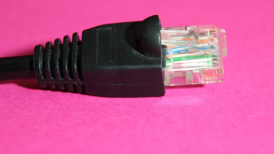 Kabel pro připojení k internetu